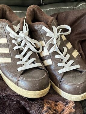 Adidas Superskate Brown & White Leather Lace-Up Sneakers size11